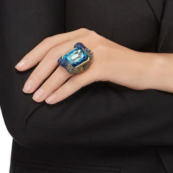 Huge Statement Ring. Blue and Gold Statement Ring 7 like NEW!! XL Cocktail Ring. - Picture 4 of 15